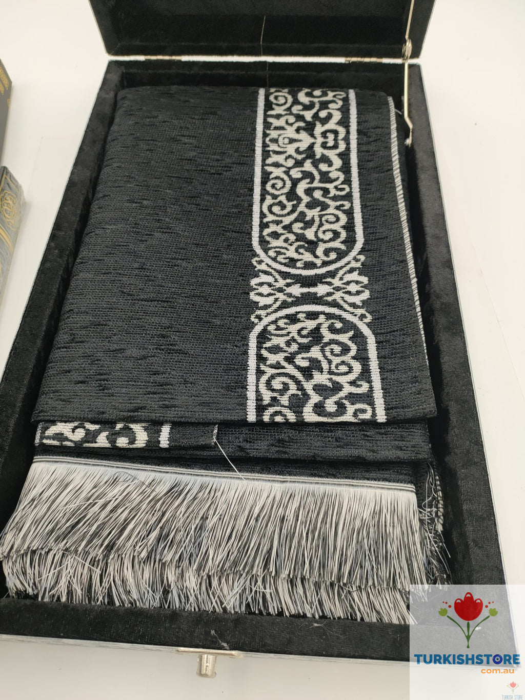 Kaaba Door Patterned Holy Quran Gift Set